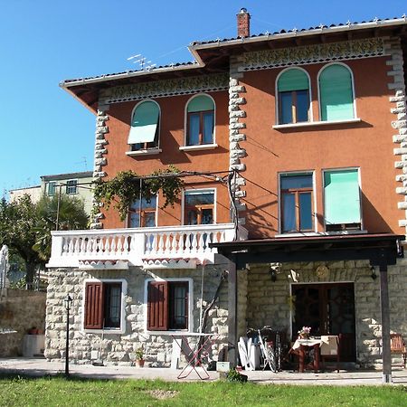 Agriturismo Allo Scoglio - Azienda Agricola Триест Екстериор снимка