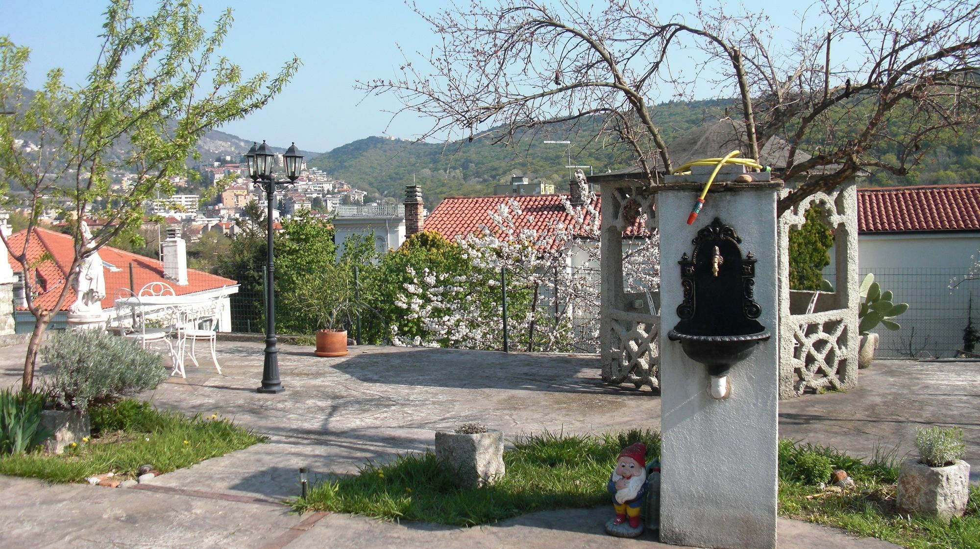 Agriturismo Allo Scoglio - Azienda Agricola Триест Екстериор снимка