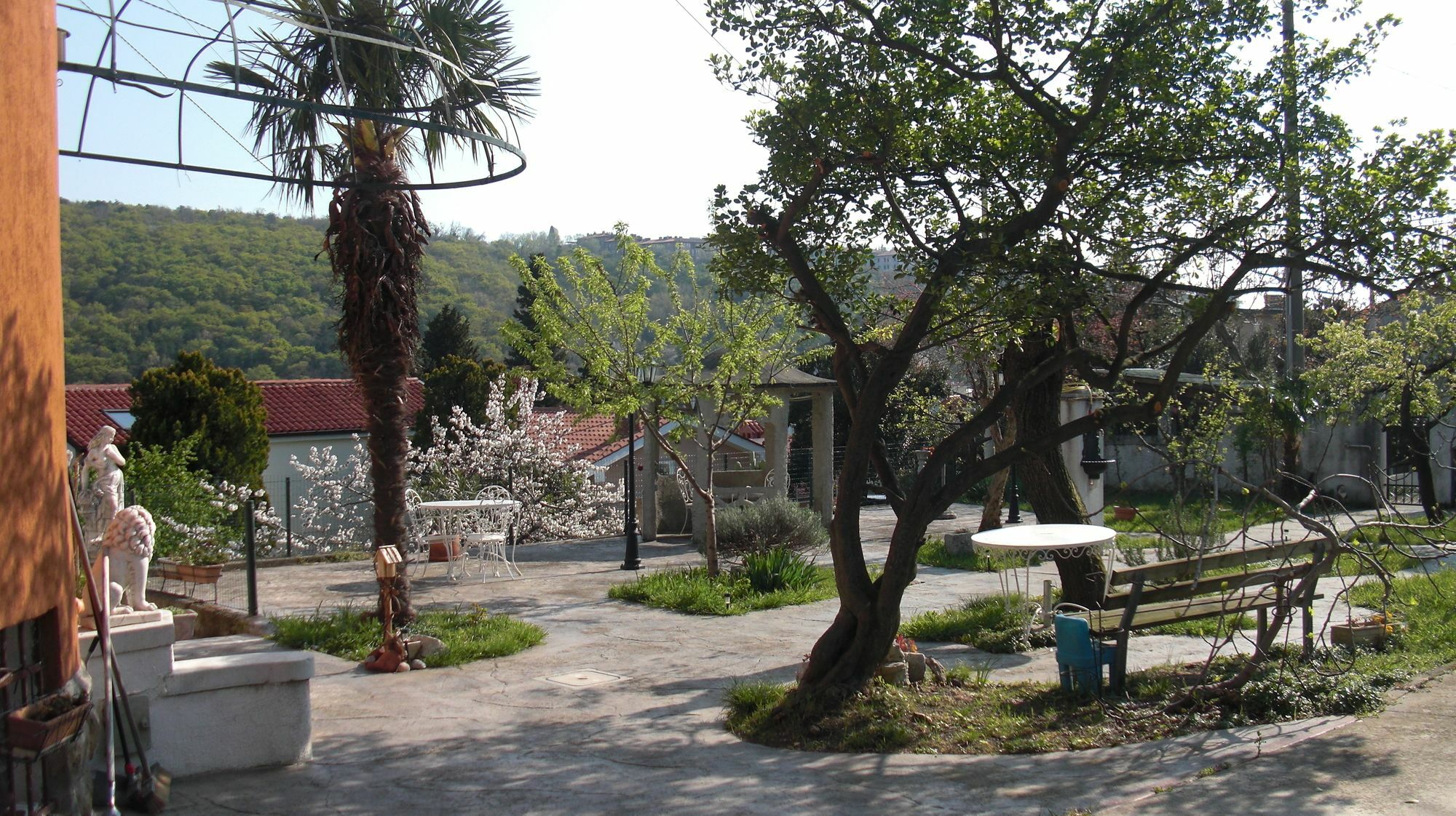 Agriturismo Allo Scoglio - Azienda Agricola Триест Екстериор снимка