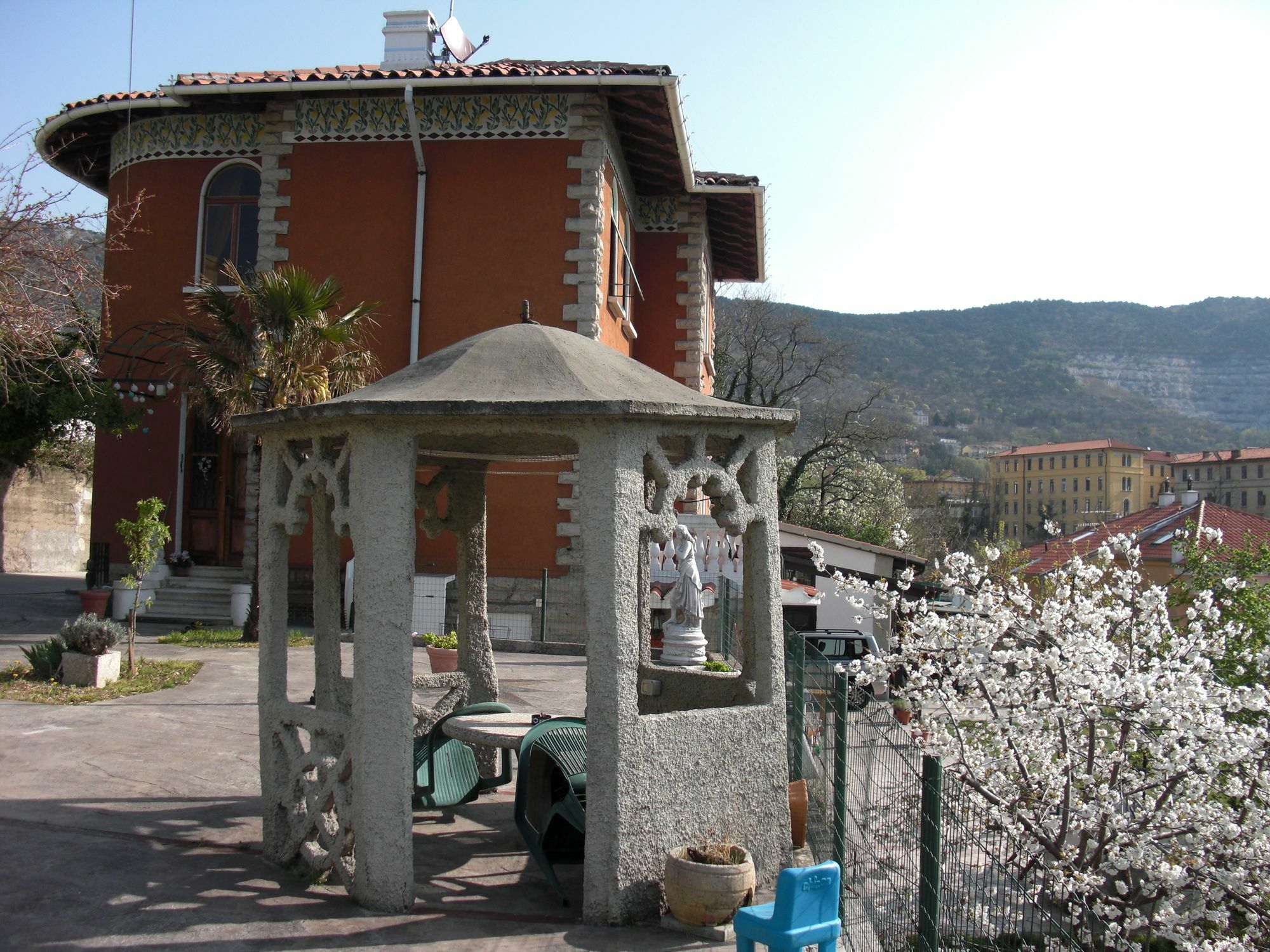 Agriturismo Allo Scoglio - Azienda Agricola Триест Екстериор снимка